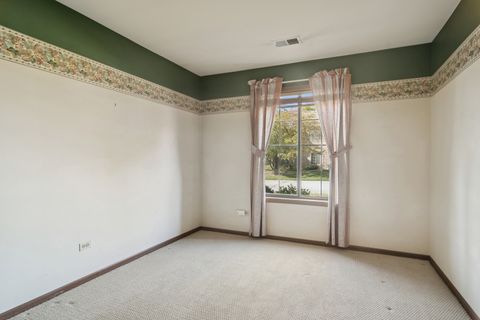 Tiny photo for 4121 N Mallard Drive #5, Arlington Heights, IL 60004 (MLS # 12506651)