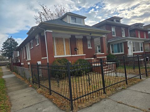 Tiny photo for 7135 S WOODLAWN Avenue, Chicago, IL 60619 (MLS # 12519570)