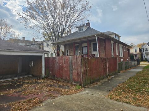 Tiny photo for 7135 S WOODLAWN Avenue, Chicago, IL 60619 (MLS # 12519570)