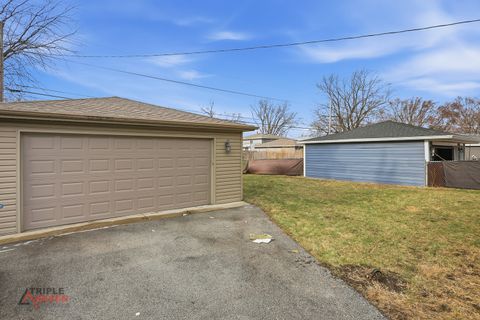 Tiny photo for 14528 Kolin Avenue, Midlothian, IL 60445 (MLS # 12567457)