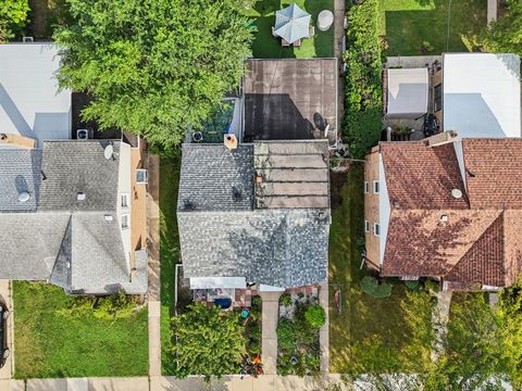 Tiny photo for 3021 Louis Street, Franklin Park, IL 60131 (MLS # 12494283)