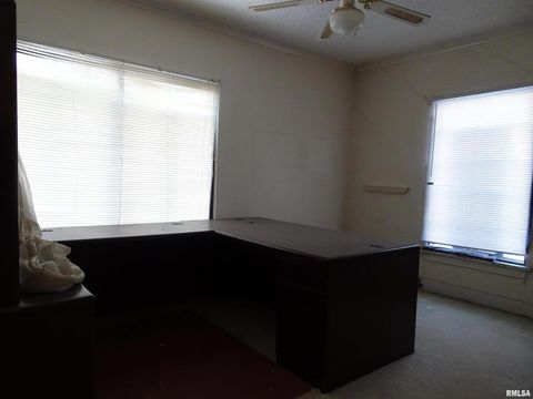 Tiny photo for 1515 Jersey Ridge Road, Davenport, IA 52803 (MLS # QC4269872)