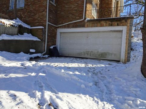 Tiny photo for 1515 Jersey Ridge Road, Davenport, IA 52803 (MLS # QC4269872)