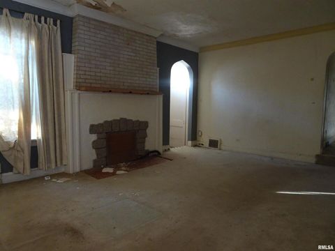 Tiny photo for 1515 Jersey Ridge Road, Davenport, IA 52803 (MLS # QC4269872)