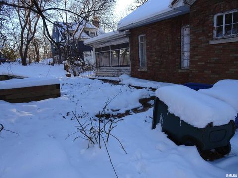 Tiny photo for 1515 Jersey Ridge Road, Davenport, IA 52803 (MLS # QC4269872)