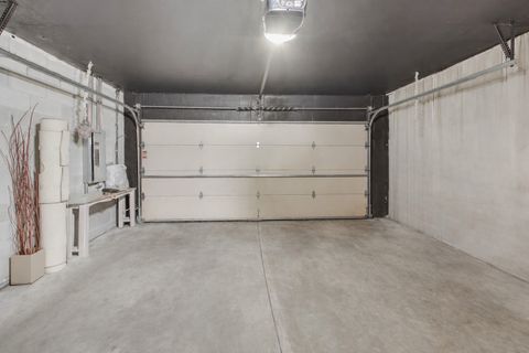 Tiny photo for 523 Chicago Avenue #D, Evanston, IL 60202 (MLS # 12591405)