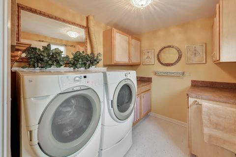 Tiny photo for 523 Chicago Avenue #D, Evanston, IL 60202 (MLS # 12591405)