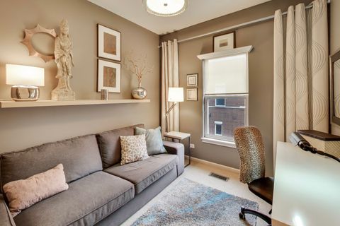 Tiny photo for 523 Chicago Avenue #D, Evanston, IL 60202 (MLS # 12591405)