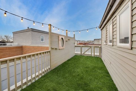 Tiny photo for 523 Chicago Avenue #D, Evanston, IL 60202 (MLS # 12591405)