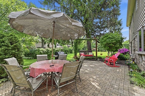 Tiny photo for 1411 W Allison Court, Arlington Heights, IL 60005 (MLS # 12672421)