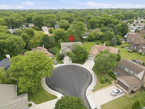 Tiny photo for 1411 W Allison Court, Arlington Heights, IL 60005 (MLS # 12672421)