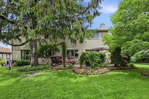 Tiny photo for 1411 W Allison Court, Arlington Heights, IL 60005 (MLS # 12672421)