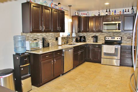 Tiny photo for 1445 Scott Circle, Morris, IL 60450 (MLS # 12491364)