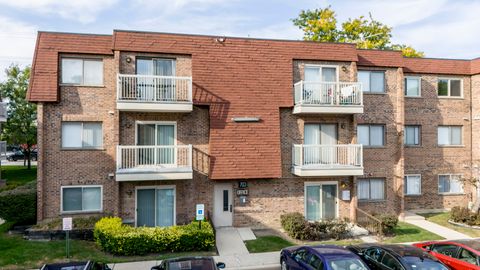 A home in Mount Prospect