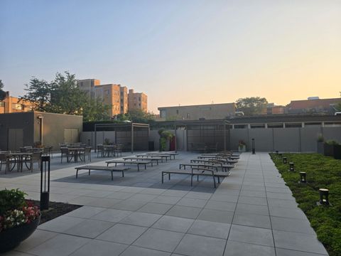 Tiny photo for 555 W Cornelia Avenue #1706, Chicago, IL 60657 (MLS # 12436401)