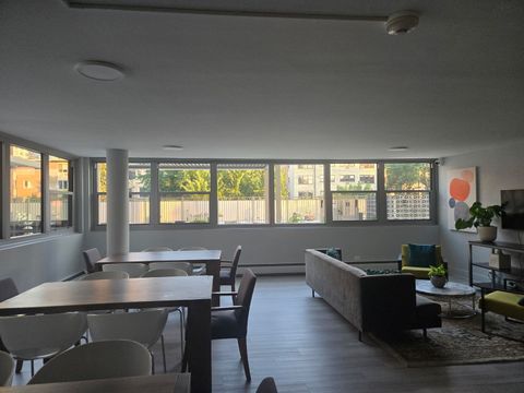 Tiny photo for 555 W Cornelia Avenue #1706, Chicago, IL 60657 (MLS # 12436401)