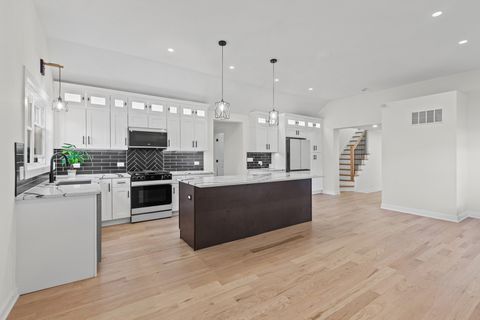 Tiny photo for 1531 Marion Street, Schaumburg, IL 60193 (MLS # 12502453)