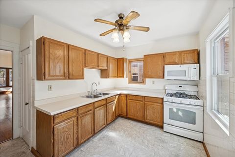 Tiny photo for 2310 Gunderson Avenue, Berwyn, IL 60402 (MLS # 12474173)