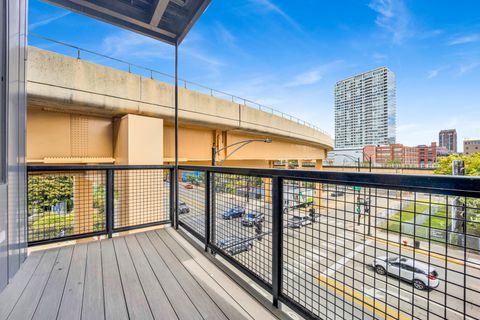 Tiny photo for 1802 S State Street #310, Chicago, IL 60616 (MLS # 12659686)