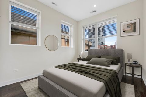 Tiny photo for 1802 S State Street #310, Chicago, IL 60616 (MLS # 12659686)