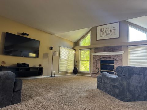 Tiny photo for 2412 Avalon Court, Aurora, IL 60503 (MLS # 12497752)