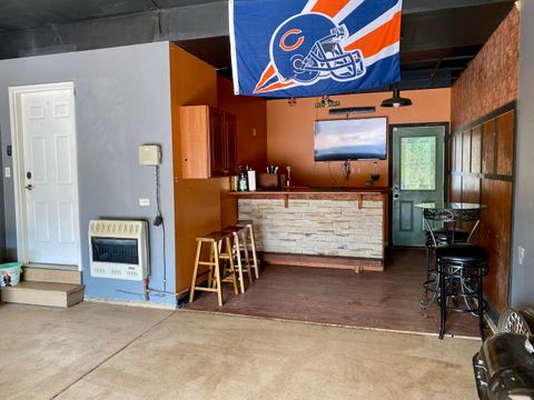 Tiny photo for 2412 Avalon Court, Aurora, IL 60503 (MLS # 12497752)