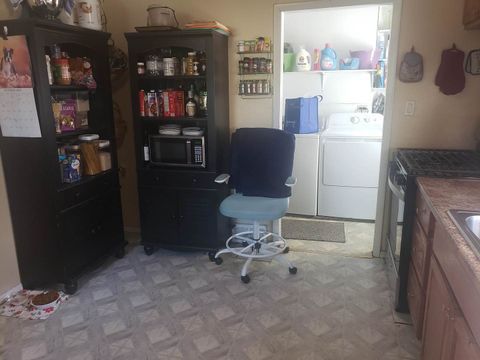 Tiny photo for 1204 Park Avenue, Winthrop Harbor, IL 60096 (MLS # 12489186)