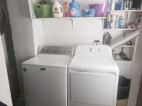 Tiny photo for 1204 Park Avenue, Winthrop Harbor, IL 60096 (MLS # 12489186)