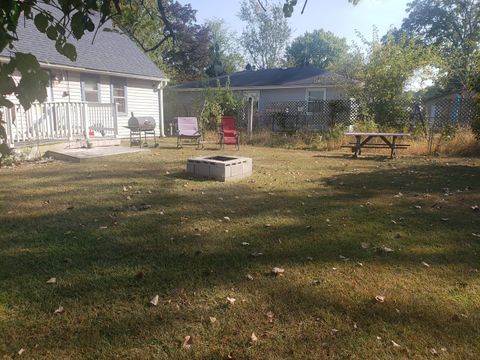 Tiny photo for 1204 Park Avenue, Winthrop Harbor, IL 60096 (MLS # 12489186)