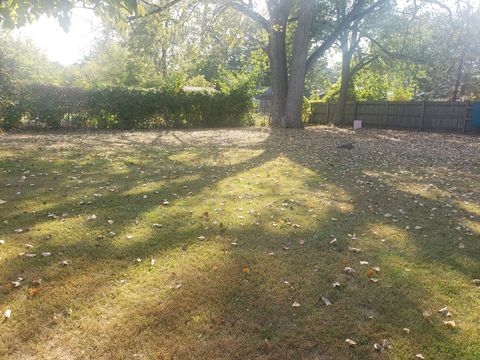 Tiny photo for 1204 Park Avenue, Winthrop Harbor, IL 60096 (MLS # 12489186)