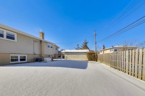 Tiny photo for Morton Grove, IL 60053 (MLS # 12554921)