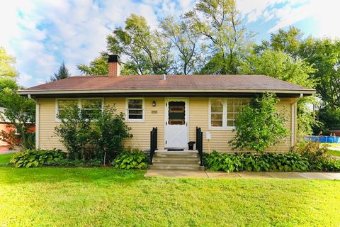 423 Lawrence Avenue Grayslake IL 60030