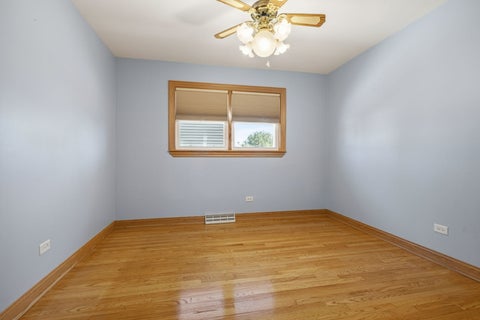 Tiny photo for 10605 Sycamore Drive, Chicago Ridge, IL 60415 (MLS # 12650194)