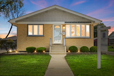 Photo of 10605 Sycamore Drive, Chicago Ridge, IL 60415 (MLS # 12650194)