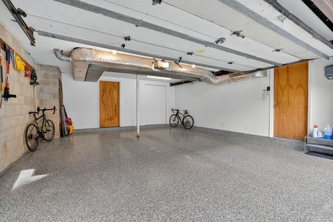 Tiny photo for 1403 SHERIDAN Road, Wilmette, IL 60091 (MLS # 12530216)