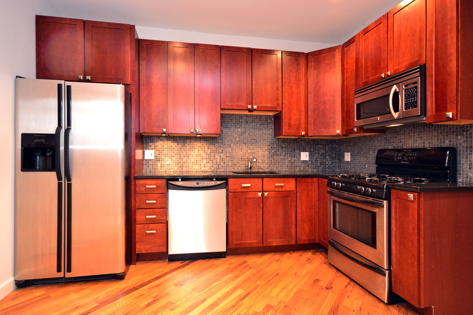 1119 W Grand Avenue 1