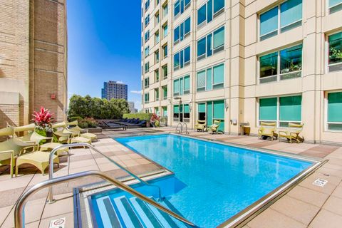 Tiny photo for 33 W Ontario Street #30G, Chicago, IL 60654 (MLS # 12467179)