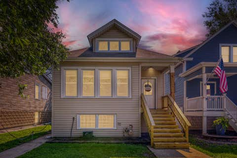 Photo of 11029 S Troy Street, Chicago, IL 60655 (MLS # 12699993)