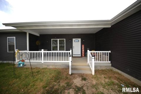 Photo of 17359 Log Cabin Road, Ewing, IL 62836 (MLS # EB459497)