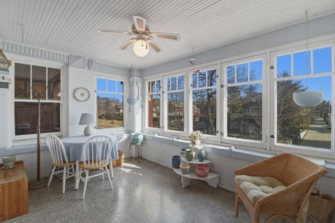 Tiny photo for 139 N Ridgeland Avenue #2, Oak Park, IL 60302 (MLS # 12574304)