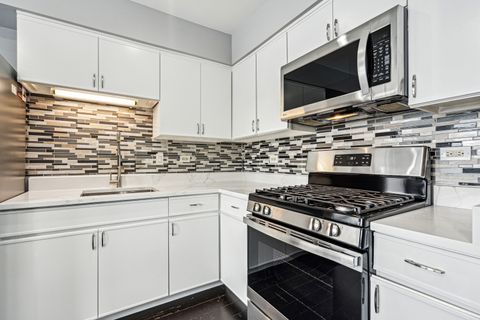 Tiny photo for Westchester, IL 60154 (MLS # 12518663)