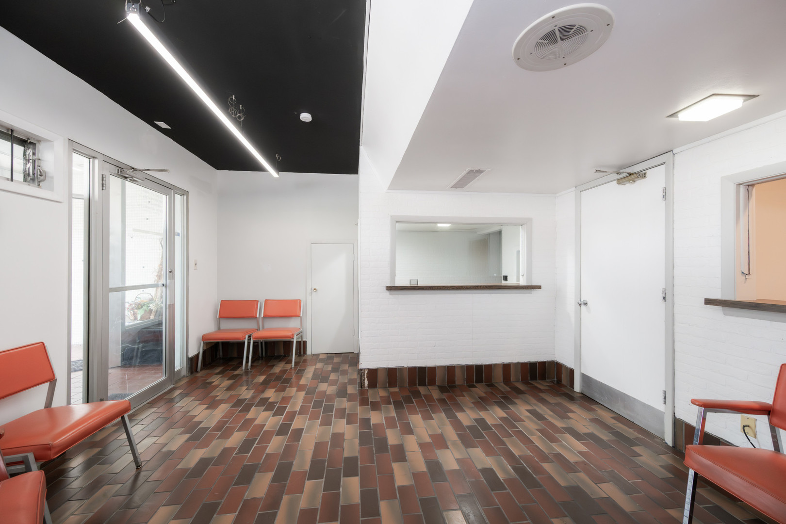 2815 N Kimball Avenue