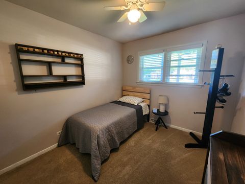 Tiny photo for 835 MCKINLEY Avenue, Mundelein, IL 60060 (MLS # 12457399)