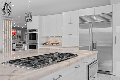 Tiny photo for 920 St Stephens Green Grn, Oak Brook, IL 60523 (MLS # 12548201)