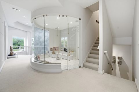 Tiny photo for 920 St Stephens Green Grn, Oak Brook, IL 60523 (MLS # 12548201)