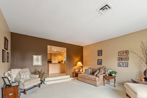 Tiny photo for 415 N Shepherd Hill Lane, McHenry, IL 60050 (MLS # 12673260)