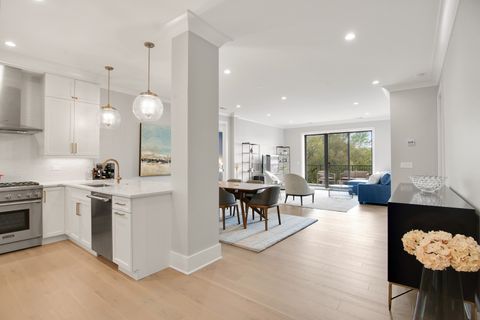 Tiny photo for Chicago, IL 60613 (MLS # 12600331)