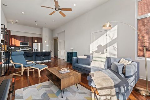 Tiny photo for 2314 W Wabansia Avenue #3W, Chicago, IL 60647 (MLS # 12594205)