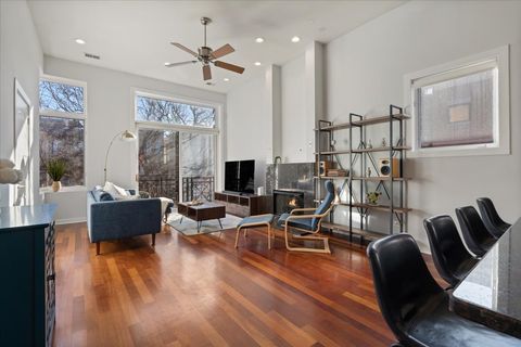 Tiny photo for 2314 W Wabansia Avenue #3W, Chicago, IL 60647 (MLS # 12594205)