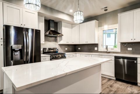 Tiny photo for 10030 Moody Avenue, Oak Lawn, IL 60453 (MLS # 12562520)